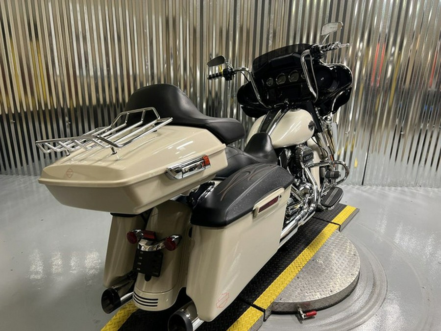 2022 Harley-Davidson FLHXS - Street Glide Special