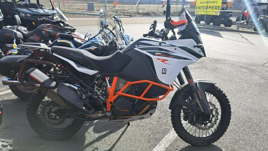 2017 KTM ADVENTURE 1090 R