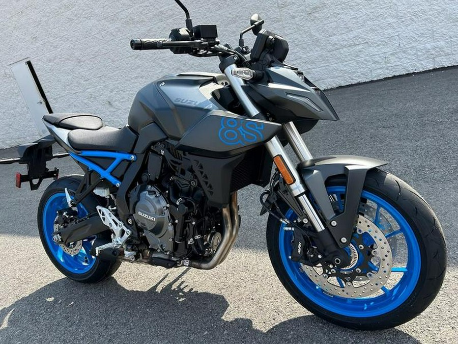 2024 Suzuki GSX-8S