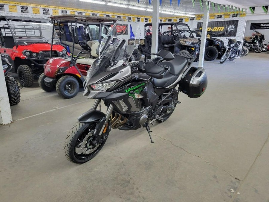 2023 Kawasaki Versys® 1000 SE LT+