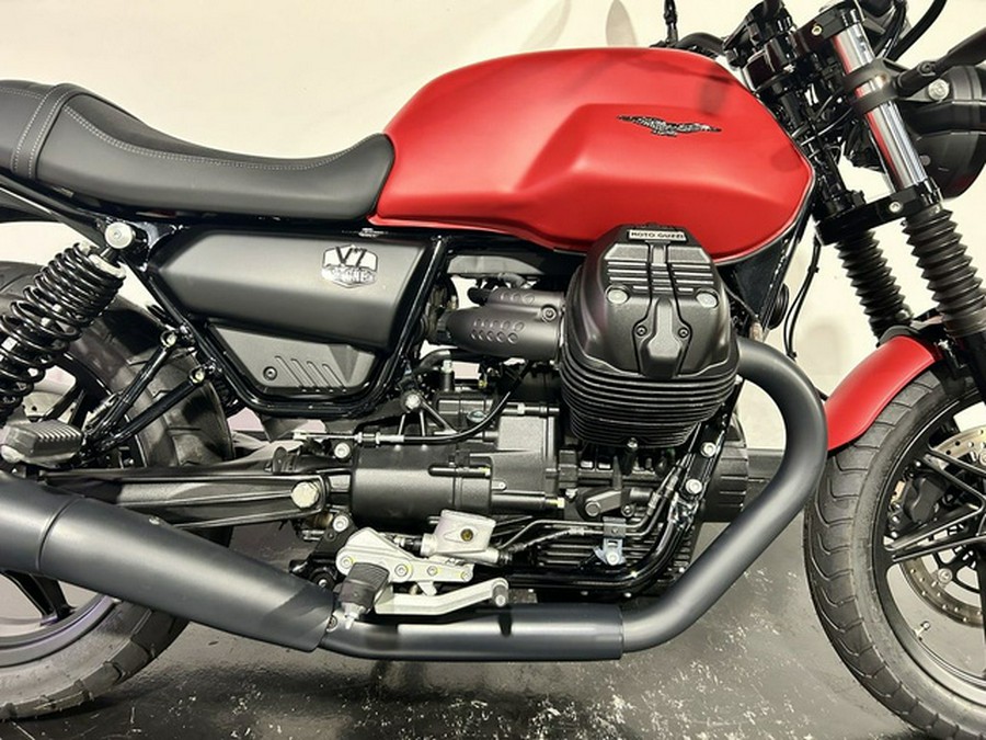 2023 Moto Guzzi V7 Stone