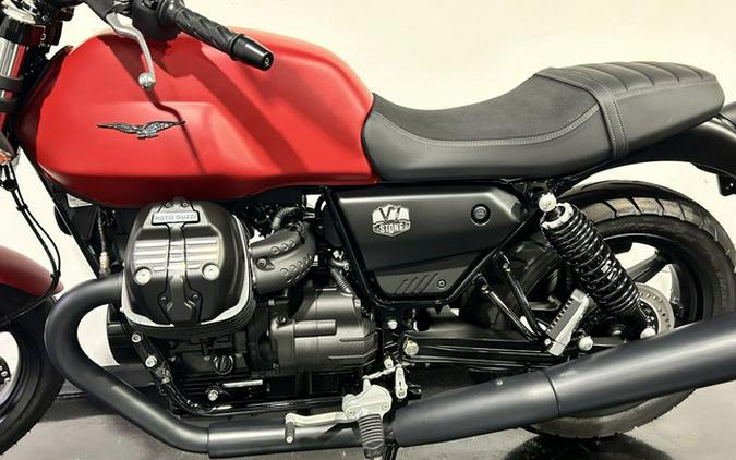 2023 Moto Guzzi V7 Stone