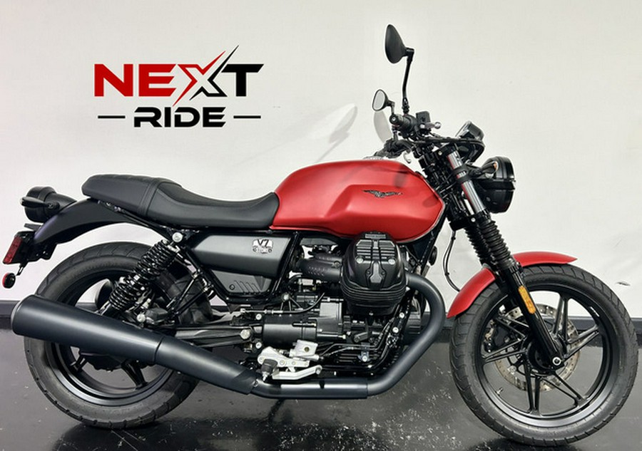 2023 Moto Guzzi V7 Stone