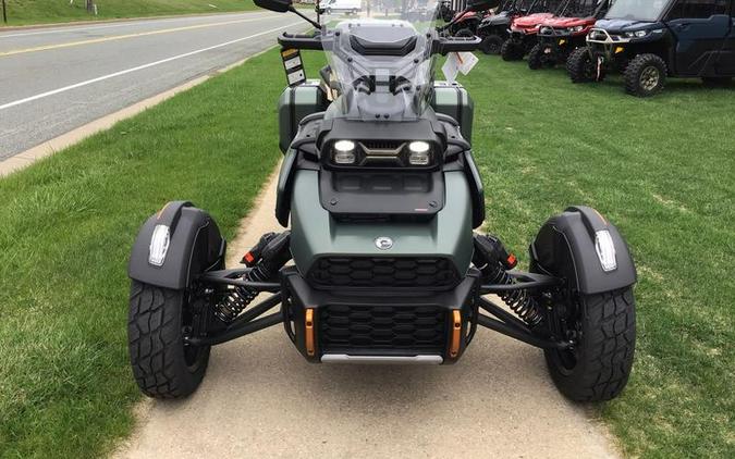 2025 Can-Am® Canyon Redrock