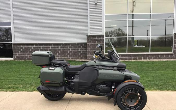 2025 Can-Am® Canyon Redrock