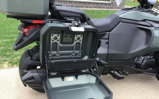 2025 Can-Am® Canyon Redrock