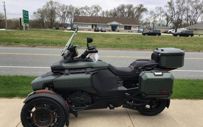 2025 Can-Am® Canyon Redrock