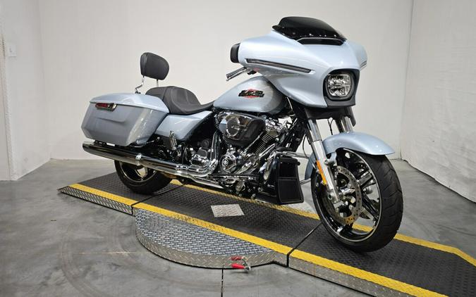 FLHX 2025 Street Glide™