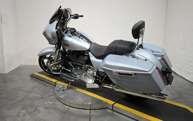 FLHX 2025 Street Glide™