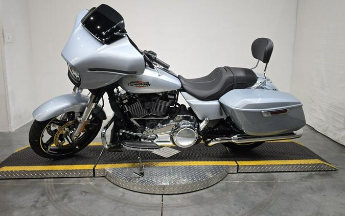 FLHX 2025 Street Glide™