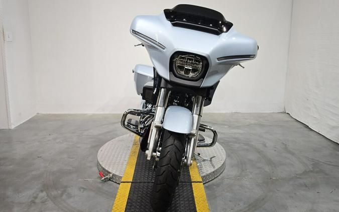 FLHX 2025 Street Glide™