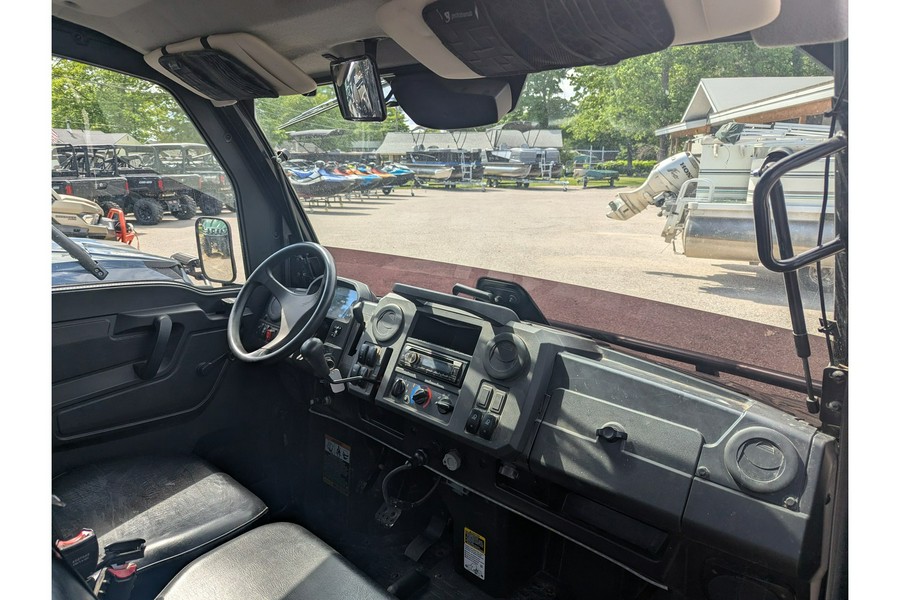 2020 XUV835M HVAC Cab - John Deere SxS