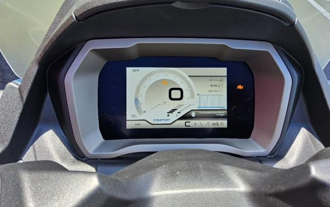 2025 Piaggio MP3 530 Exclusive