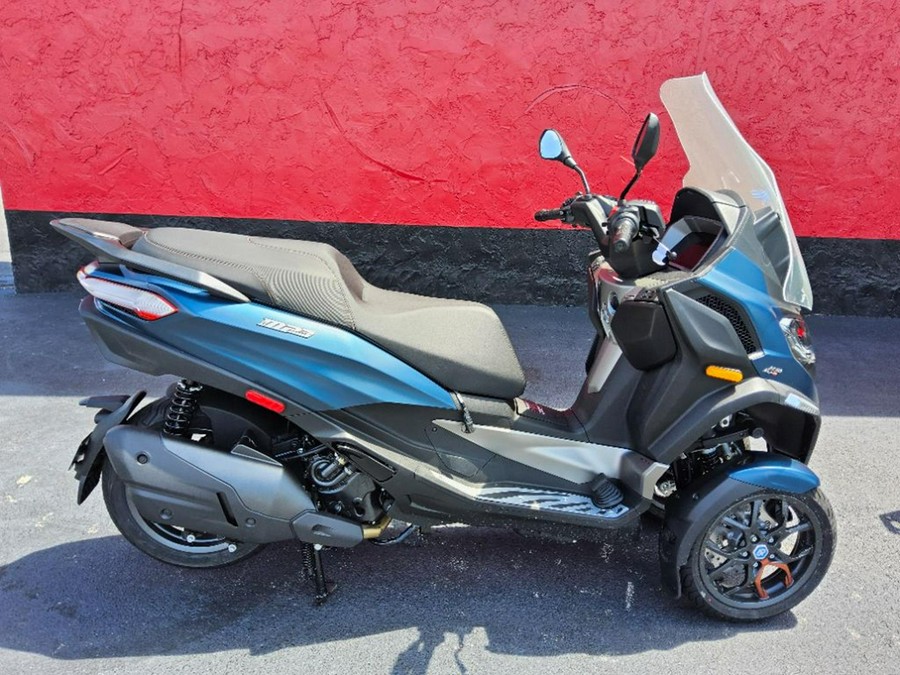 2025 Piaggio MP3 530 Exclusive