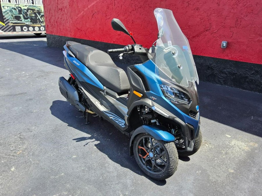 2025 Piaggio MP3 530 Exclusive
