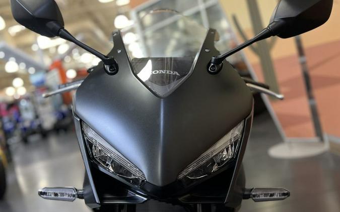 2026 Honda CBR650R E-Clutch