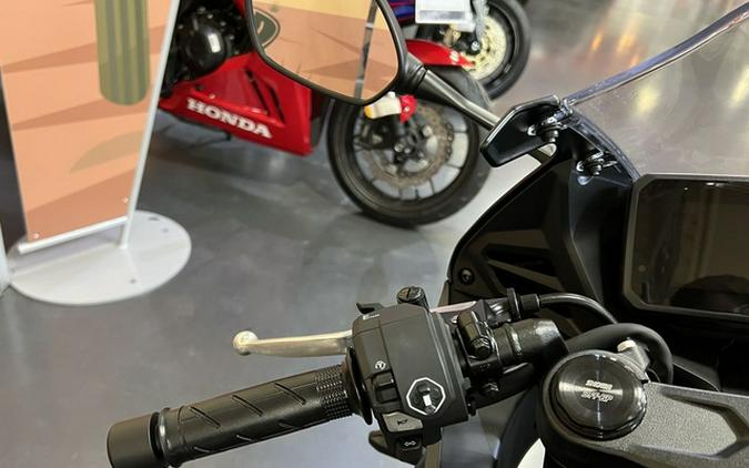 2026 Honda CBR650R E-Clutch