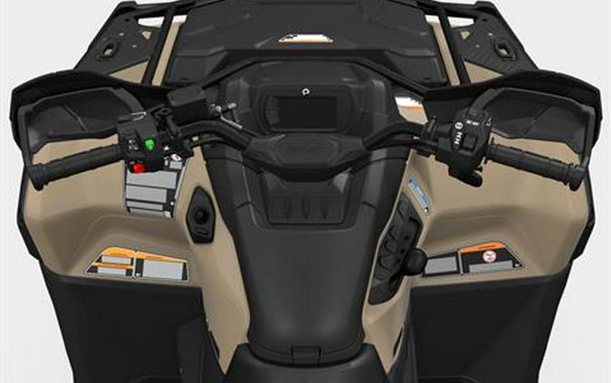2027 Can-Am Outlander MAX PRO XT HD7