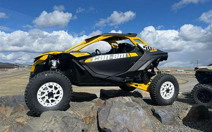 2024 Can-Am Maverick R X RS with Smart-Shox 999T DCT