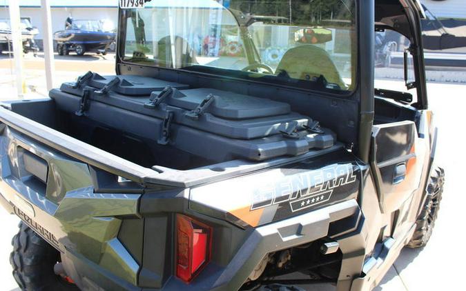 2018 Polaris General™ 1000 EPS Deluxe