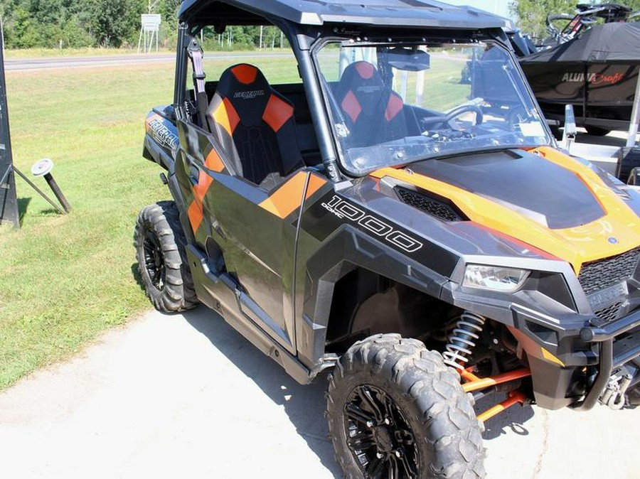 2018 Polaris General™ 1000 EPS Deluxe