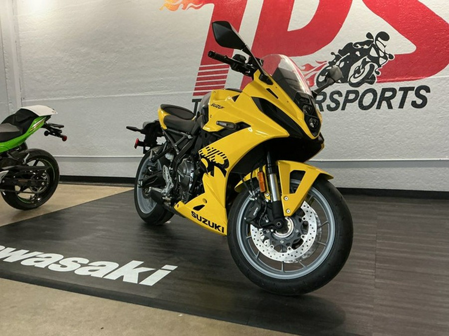 2025 Suzuki GSX 8R