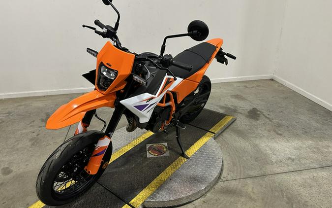 2026 KTM SMC 390 R