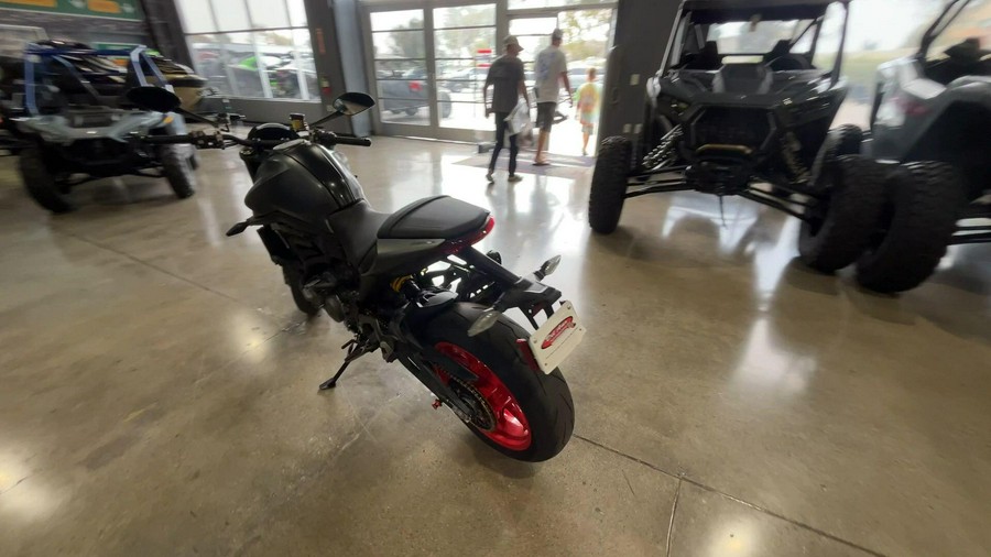 2022 Ducati MONSTER 937
