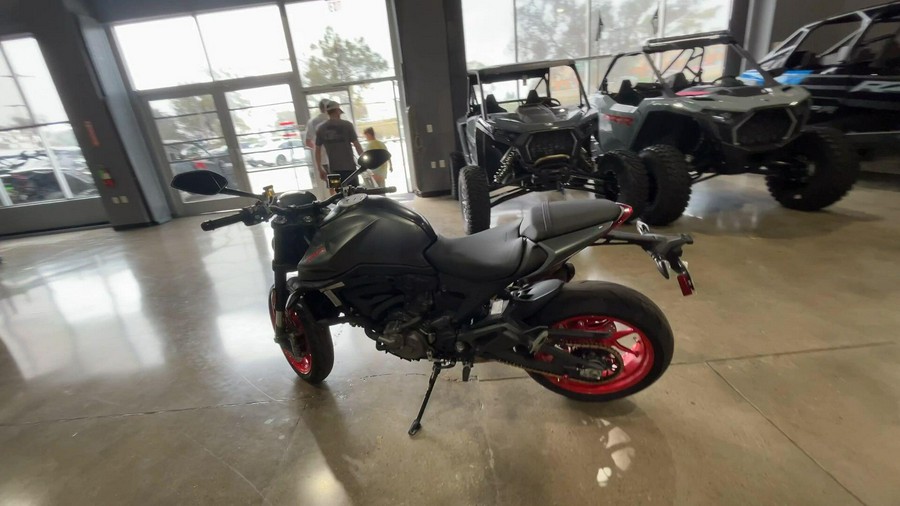 2022 Ducati MONSTER 937