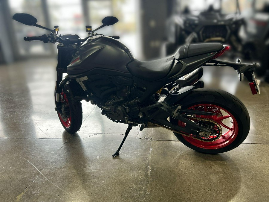 2022 Ducati MONSTER 937