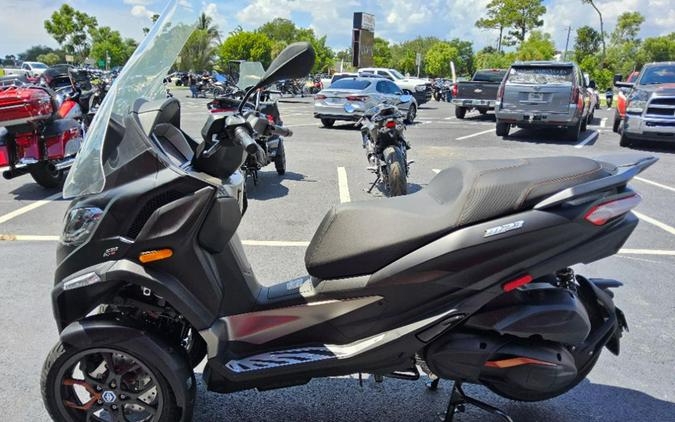 2025 Piaggio MP3 530 Exclusive