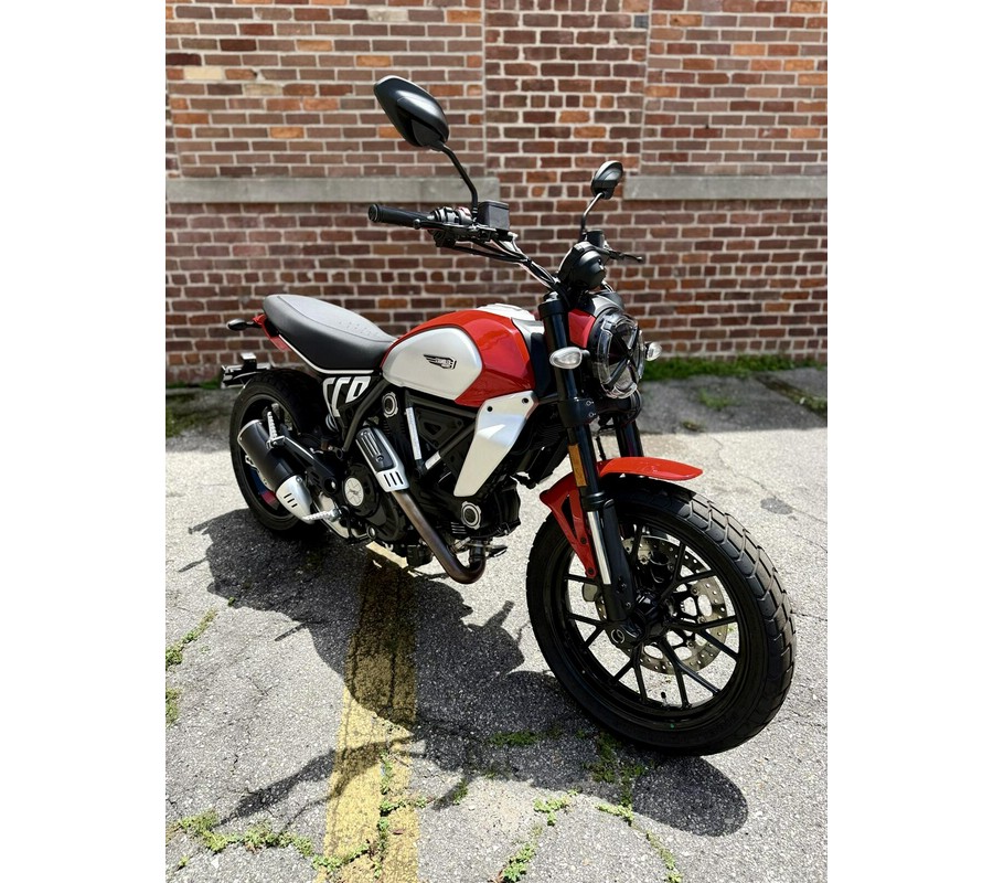 2024 Ducati SCRAMBLER ICON