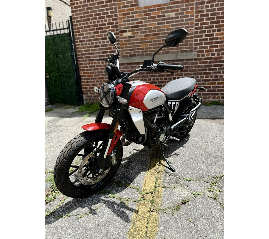 2024 Ducati SCRAMBLER ICON