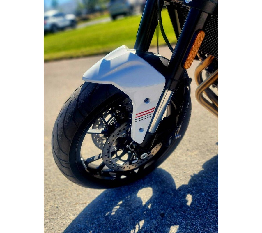 2023 Moto Morini STR 650