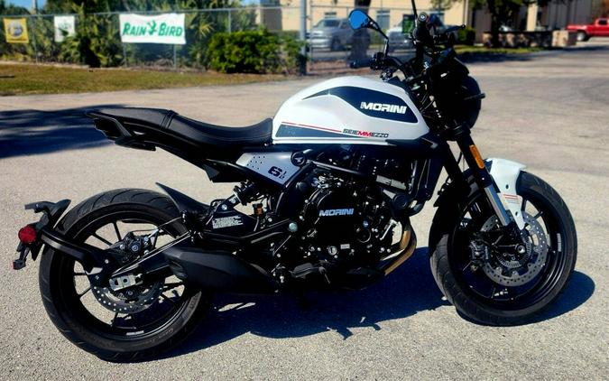 2023 Moto Morini STR 650