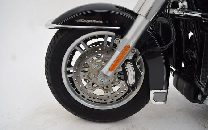 2016 Harley-Davidson FLHTCUTG - Tri Glide Ultra