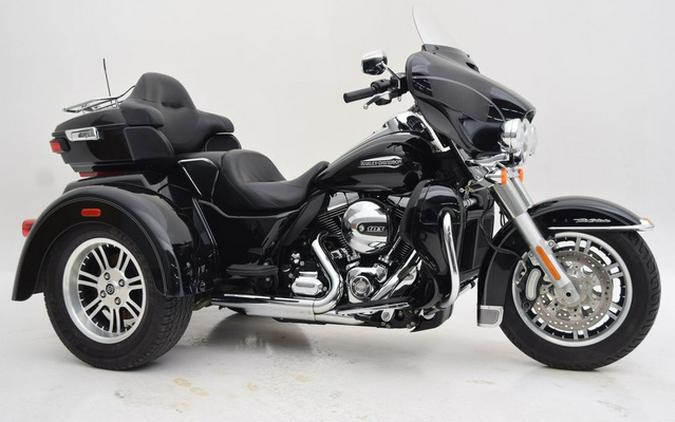 2016 Harley-Davidson FLHTCUTG - Tri Glide Ultra