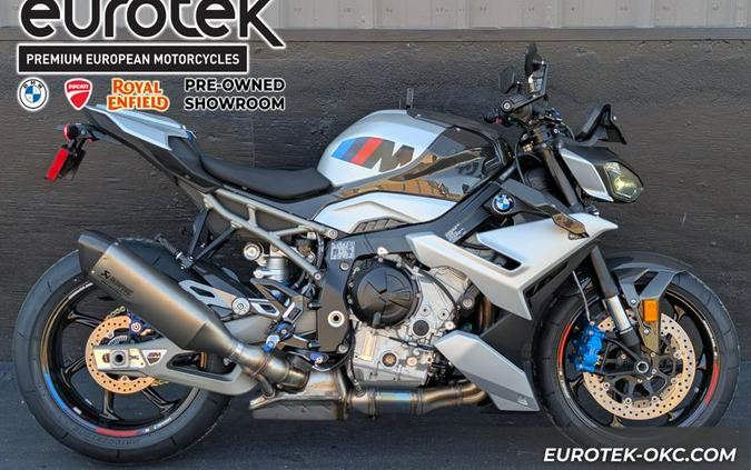 New 2026 BMW M 1000 R