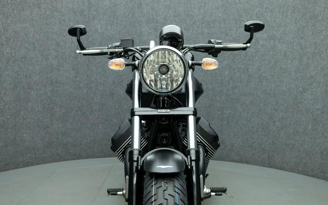 2017 MOTO GUZZI V9 BOBBER W/ABS