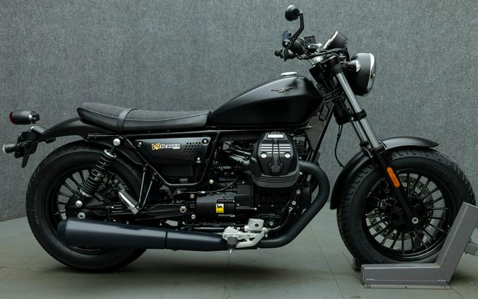 2017 MOTO GUZZI V9 BOBBER W/ABS