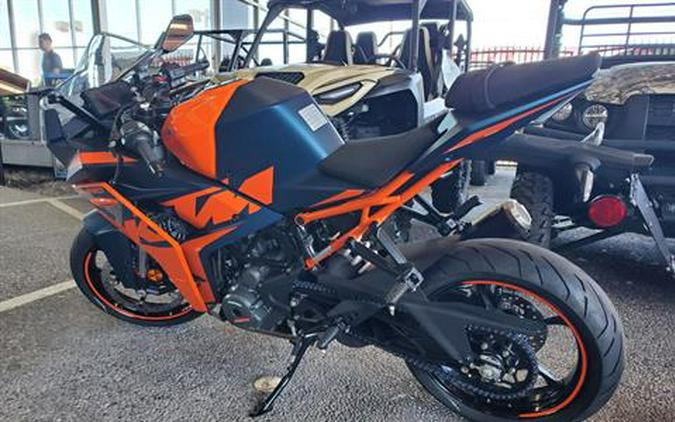 2023 KTM RC 390