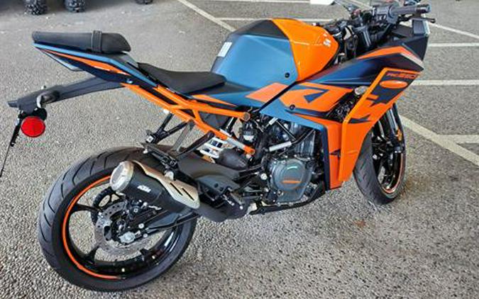 2023 KTM RC 390