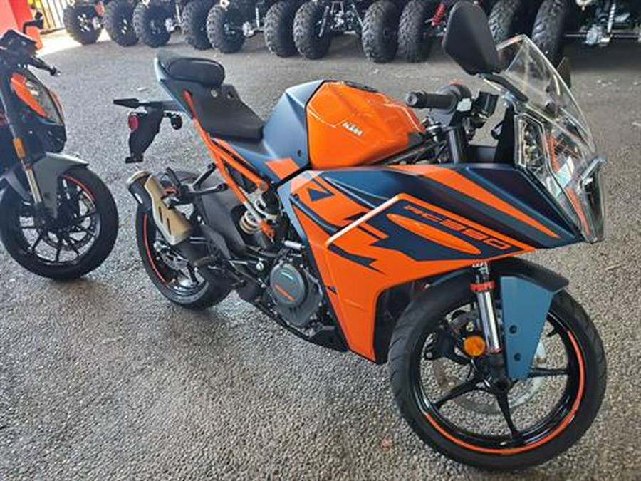 2023 KTM RC 390