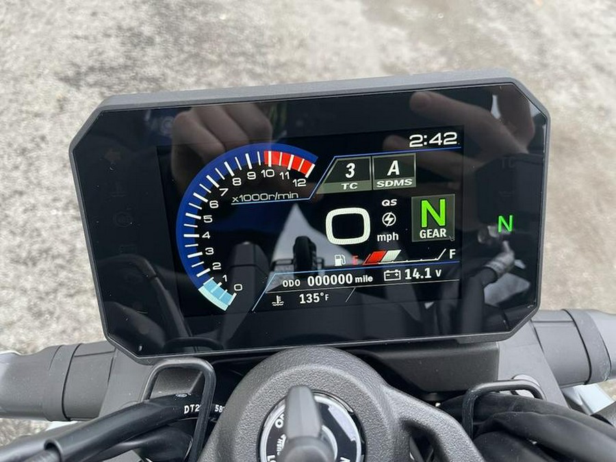 2024 Suzuki GSX-8S