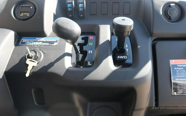 2026 KAWASAKI MULE SX 4X4 XC LE