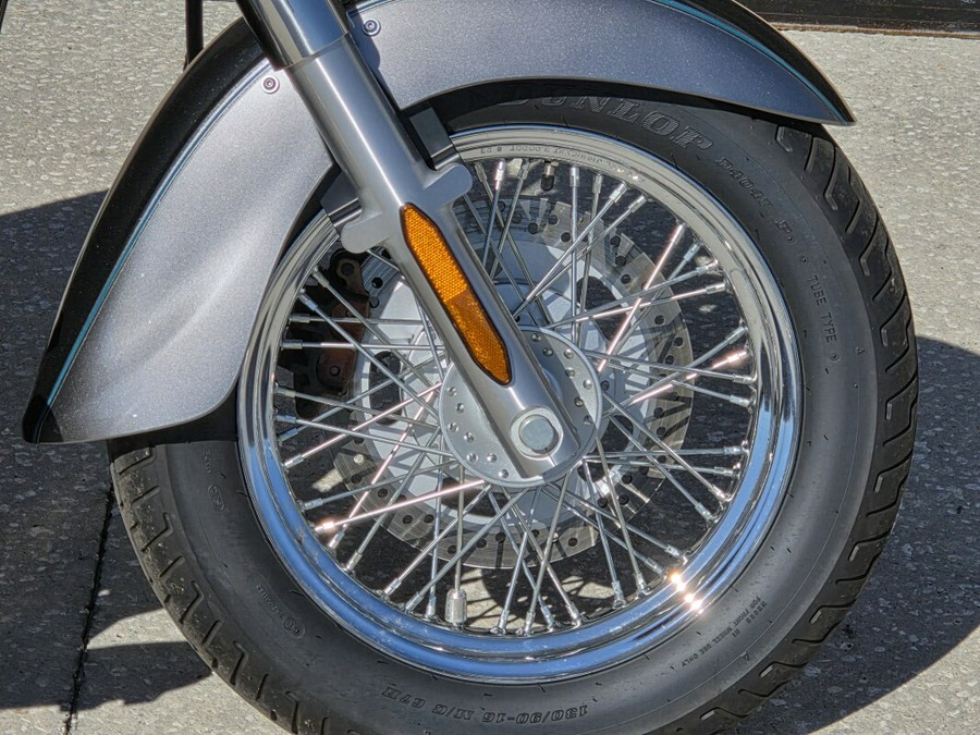 2024 Kawasaki VULCAN 900 CLASSIC