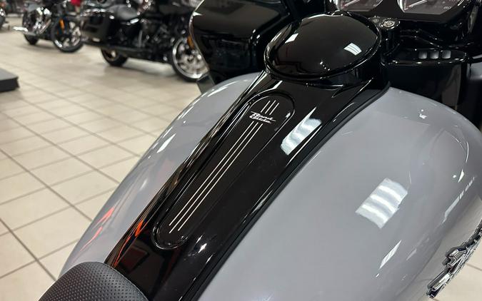 2025 Harley-Davidson Road Glide® 3