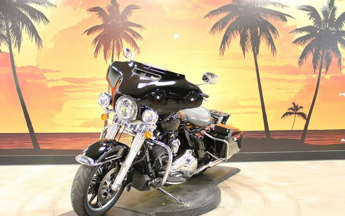 2024 Harley-Davidson® FLHTP