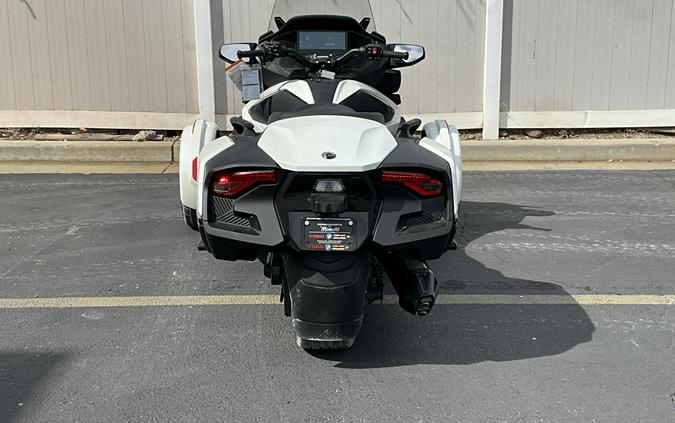 2026 Can-Am SPYDER RT 1330 SE6
