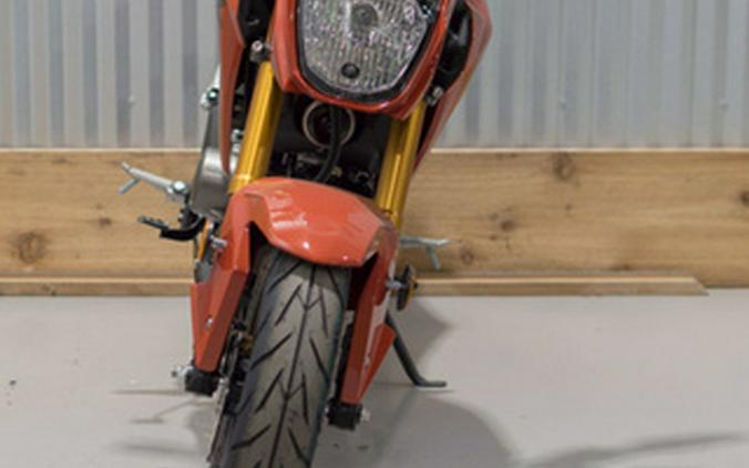 2025 Kawasaki Z125 PRO Cypher Camo Beige